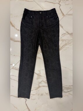 Black Snake-Print Stretch Pant - Vera Wang Size M